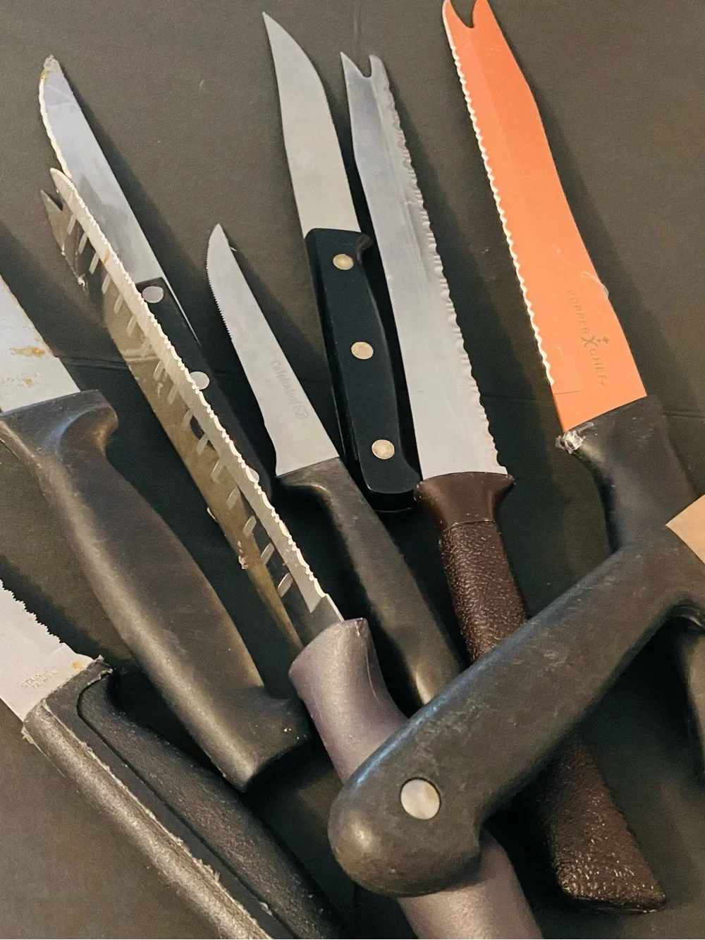 Bulk Lot Of Kitchen Knives Various Sizes